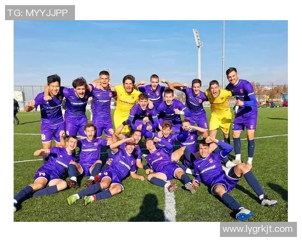 足球4号球星的崛起之路与未来发展潜力分析 足球4号球星的崛起之路与未来发展潜力分析